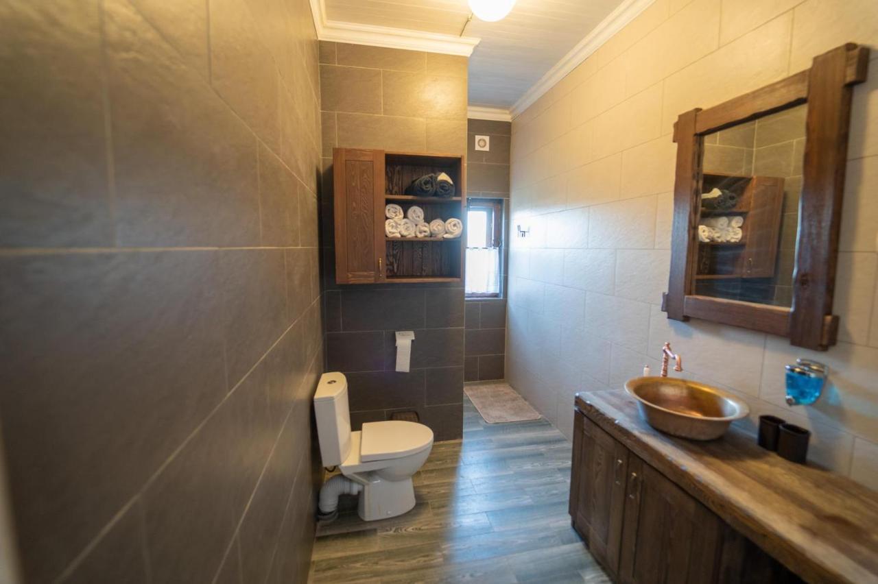 House стрижевка Apartment Strizhevka